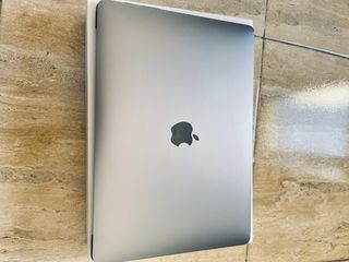 Apple MacBook Air 13 2018