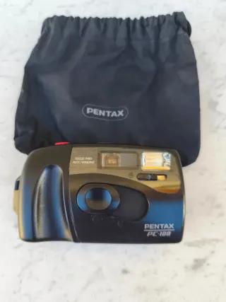 Cámara Pentax PC-100 Negra