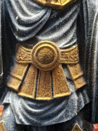 Estatua Odin Saint Seiya