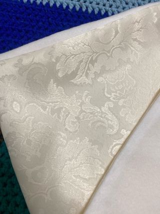 Pañolon beige con polar niña