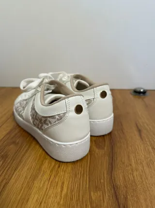 Zapatos Michael Kors Blancos