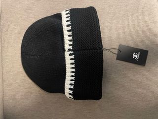 Berretta Chanel Nera e Bianca