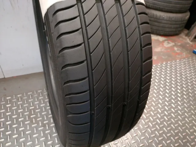 Neumático de ocasión 205/55 R16 94V