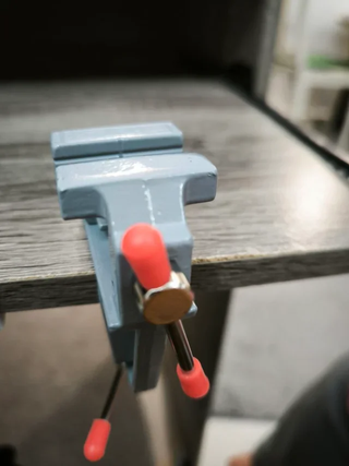 Mini tornillo de banco 3.5 para mesa