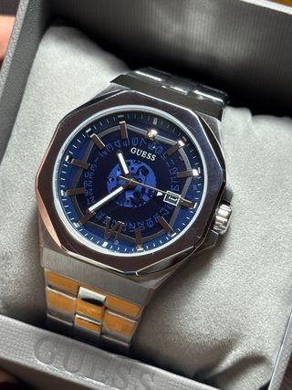 Relógio Guess Azul e Prata