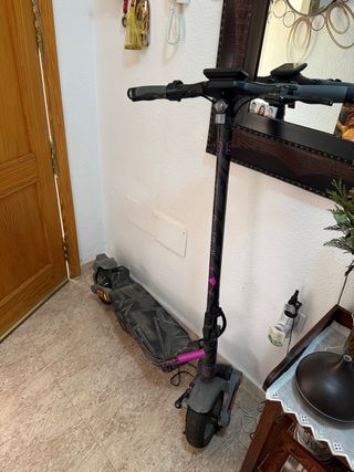 Patinete Eléctrico Smacgyro Negro y Rosa