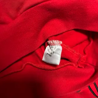 Sudadera roja sinners attire Size s oferta negra