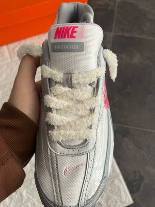 Nike Initiator Frost Pink Size Eu44/5Men Eu45Womme