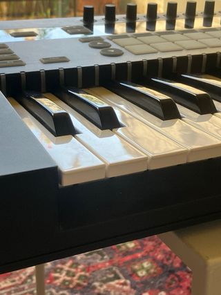 Novation 49SL MkIII Controlador MIDI
