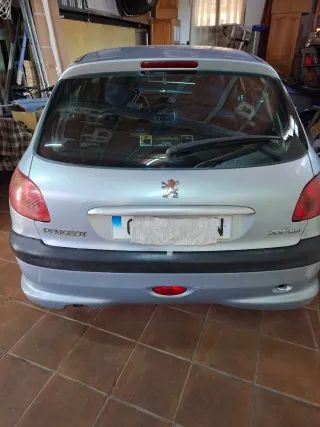 Peugeot 206 2004