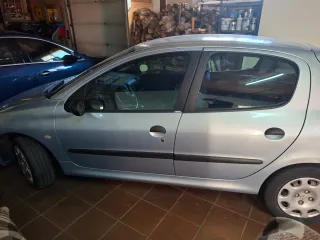 Peugeot 206 2004
