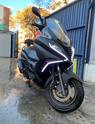 MITT 125 SUPER GT Negra Automática