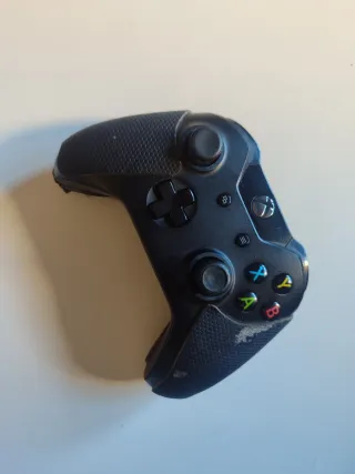 Mando Xbox One Negro Precio no negociable