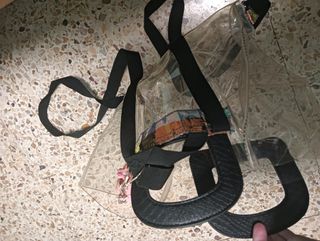 Mochila Transparente Negra con Adorno Rosa