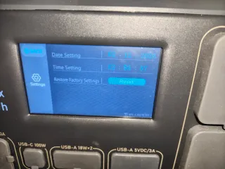 Estacion Bluetti AC200Max + Panel solar Flex 120w