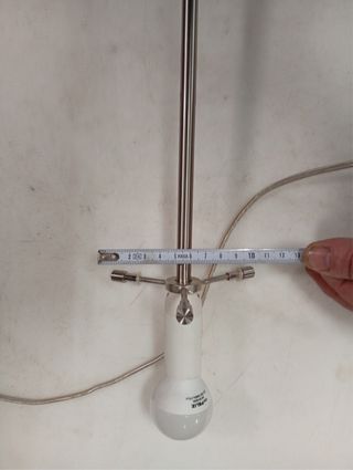 Base para lámpara con portalámparas E14