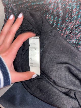 Vestido Subdued Talla S con Aberturas