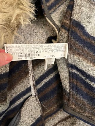 Chaleco invierno con capucha y pelo