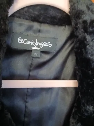 Chaqueta negra pelo sintético talla 44
