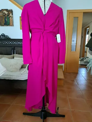 Vestido de fiesta rosa fucsia