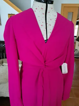 Vestido de fiesta rosa fucsia