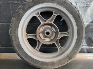 Llanta Trasera Honda Dylan