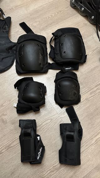 Patines en línea Oxelo, protecciones y mochila