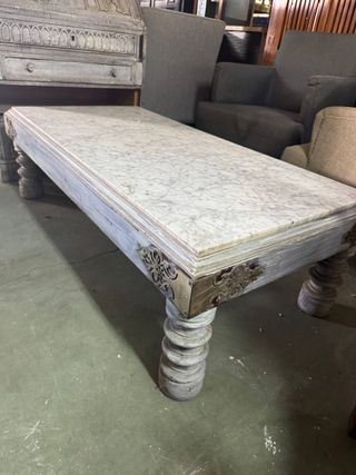 Mesa centro mármol y madera maciza