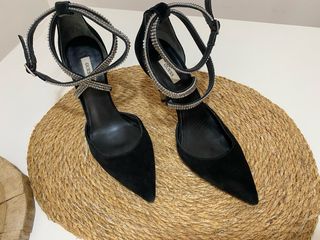 Zapatos Guess Negros con Brillantes