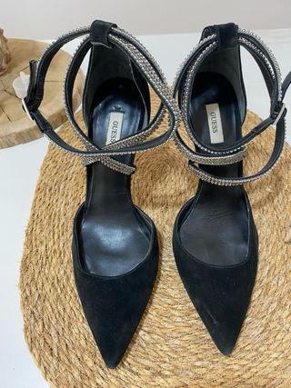 Zapatos Guess Negros con Brillantes