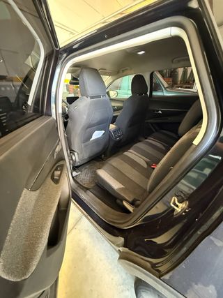 Peugeot 5008 GT-LINE 7 Plazas | Automático