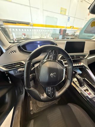 Peugeot 5008 GT-LINE 7 Plazas | Automático