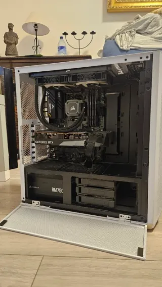 PC Gaming RTX 3070 – Ryzen 7 – 32GB RAM – 900€