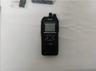 Teléfono Satélite ICOM IC-SAT100 Iridium PTT