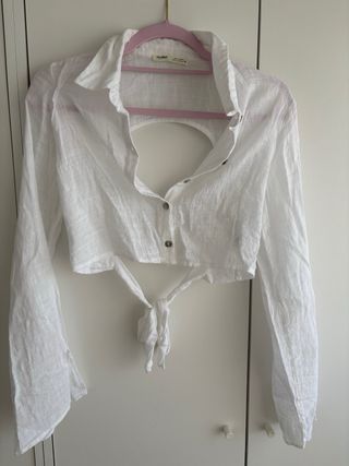 Camisa Pull&Bear blanca manga larga