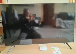 Samsung TV pantalla rota. 43'. Crystall UHD