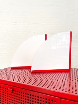 LÁMPARA VINTAGE. DISEÑO GEOMÉTRICO. 80s