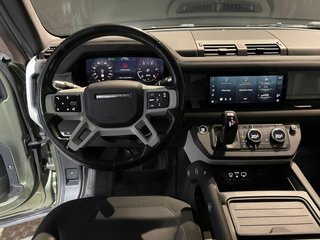 LAND-ROVER Defender 2.0 D240 SD4 110 Auto 4WD