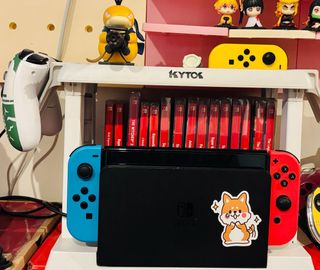 Nintendo Switch OLED + Accesorios + 1 Juego