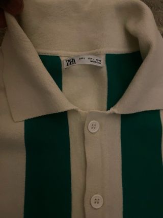 Camisa de rayas verde y blanca