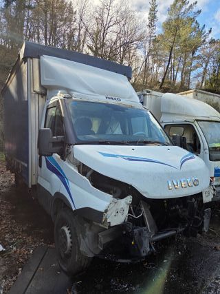 Iveco plataforma, motor roto.