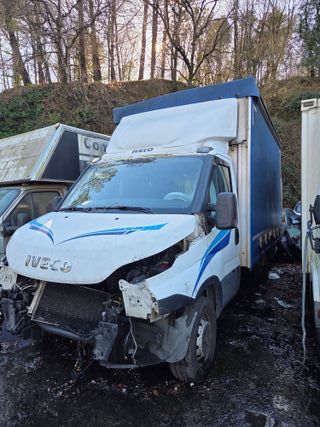 Iveco plataforma, motor roto.