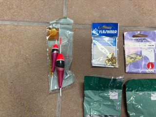 Lote varios artículos de pesca