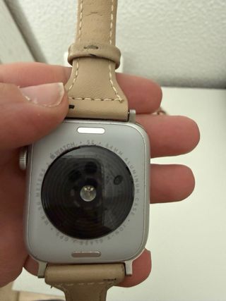 Apple Watch SE Plata Correa Beige