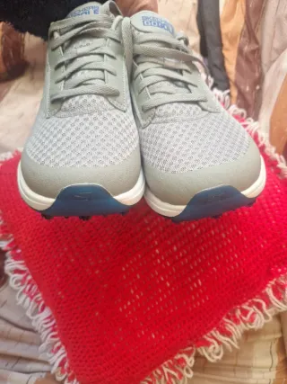 Zapatos Skechers GoGolf Hombre Gris