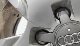 1943219 8t0601025b llanta audi a5 coupe (8t) 2.7