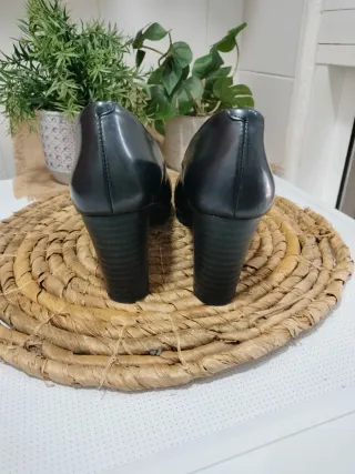 Tacones de piel Pitillos negros