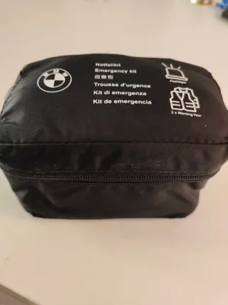 Baliza Conectada DGT BMW v16 + chalecos y estuche