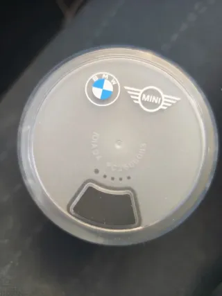 Baliza Conectada DGT BMW v16 + chalecos y estuche