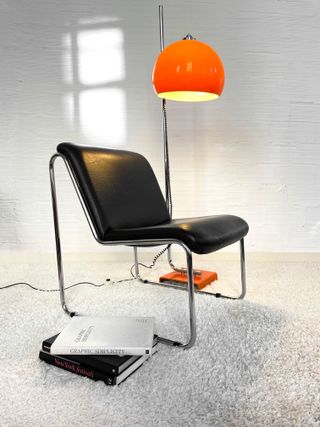 BUTACA TUBULAR MID-CENTURY